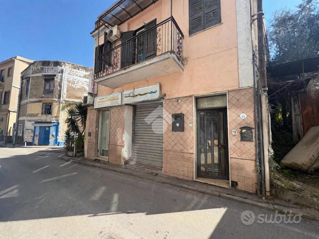 NEGOZIO A MARANO DI NAPOLI - Vista 4