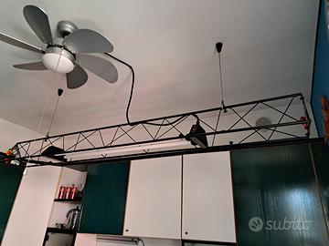 lampada sospesa Targetti con neon 