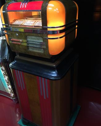 Juke box Wurlitzer
