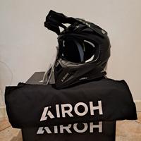 Casco airoh e mascherina eathen