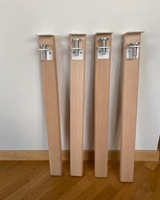 4 gambe per tavolo