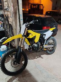 Rm 125 