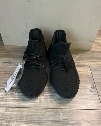 Sneakers Adidas Yeezy Boost 350 V2 Mens