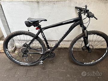 SPECIALIZED ROCKHOPPER XL