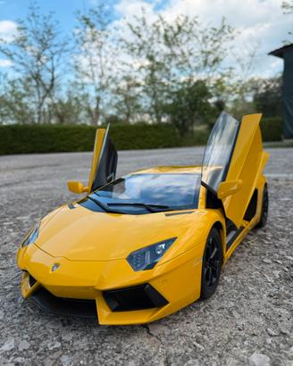 LAMBORGHINI HURACAN 1/8 pocher