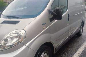 trafic camperizato