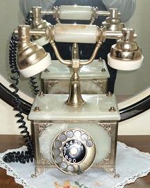Telefono fisso vintage