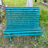 Panchina da giardino molto robusta