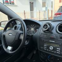 Ford fiesta 1.2 titanium 34 mila km