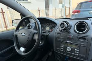 Ford fiesta 1.2 titanium 34 mila km