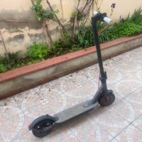 Monopattino Elettrico