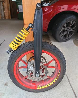 Blocco Posteriore Completo Suzuki Valenti SM 50 