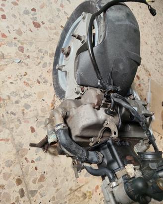 Blocco motore Piaggio vespa gts 250cc