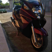 Honda silver Wing 600