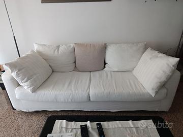 Divano usato colore écru 