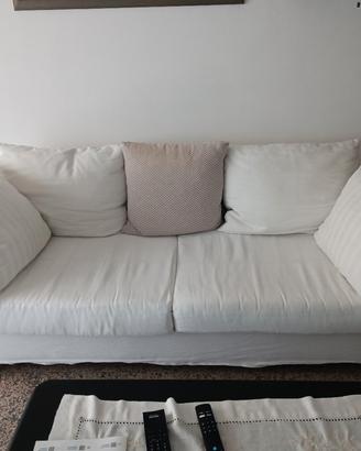 Divano usato colore écru 