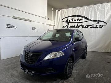 Lancia Ypsilon 0.9 t.air ecochic metano 80cv ...