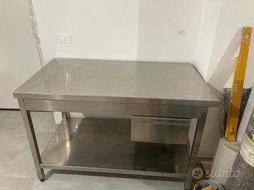 Tavolo acciaio inox