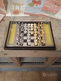 Scacchiera con  Dama
