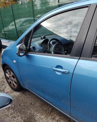 Porta anteriore sx nuda OPEL AGILA del 2009