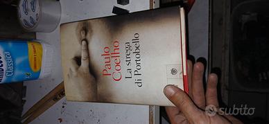 libro paUlo coelho la strega di portobello