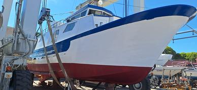 Barca da pesca con licenza