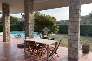 4 LOCALI A CASTEL MELLA