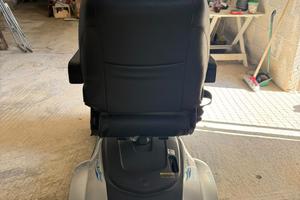Scooter quadriciclo