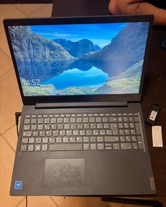 Computer lenovo v15-igl