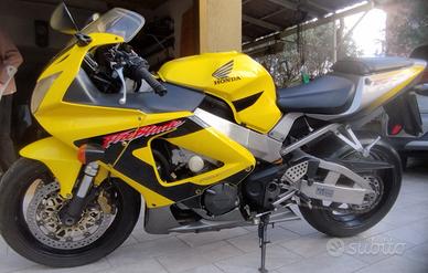 Honda CBR 900 - 2001