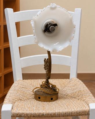 Lampada da tavolo vintage in ottone
