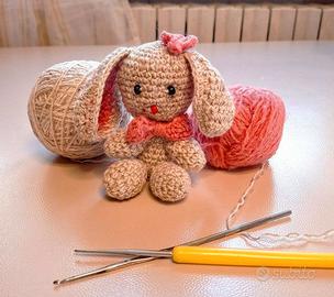 Coniglietto amigurumi