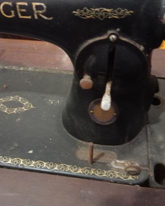 macchina da cucire Singer 1951
