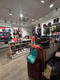 A/1150 Ampio locale commerciale in centro