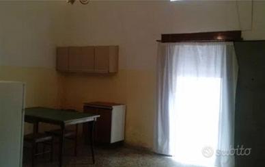 Monolocale con bagno