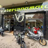 Triumph street scrambler 900 del 2017 VALERIANOMOT