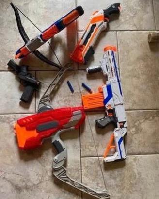 4 Fucili Nerf  giocattolo
