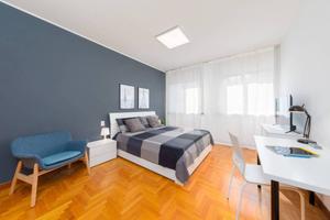 Stanza in appartamento di 150 m² a Venezia