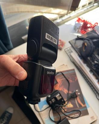 Flash per Sony Godox v860II