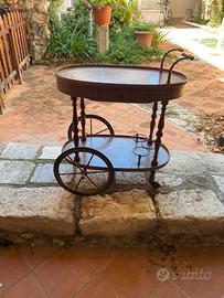 Carrello in noce