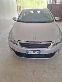 Peugeot 3008 BlueHDi 120 EAT6 S&S Active