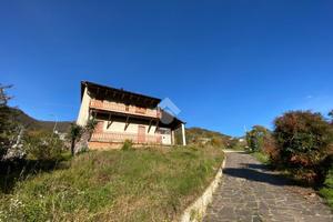 CASA INDIPENDENTE A FORESTO SPARSO