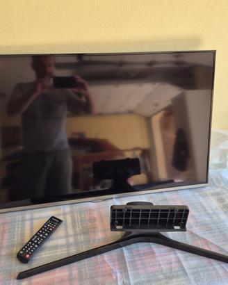 TV Led  SAMSUNG 40”- model code UE40J5100AWXZF ful