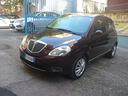 lancia-ypsilon-1-2-oro-giallo