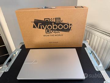 Asus Vivo Book 16” i5 13th 1tbssd 16gb ram nuovo