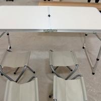 tavolo pieghevole con 4 sedute - difetto