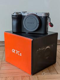 Sony A7C II Silver - 3.500 scatti - Garanzia 2027