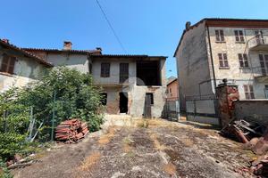 CASA SEMINDIPENDENTE A CALLIANO