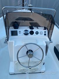 Open 5.50 attrezzata per pesca in mare