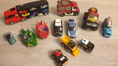 Macchinine varie per bambini 
